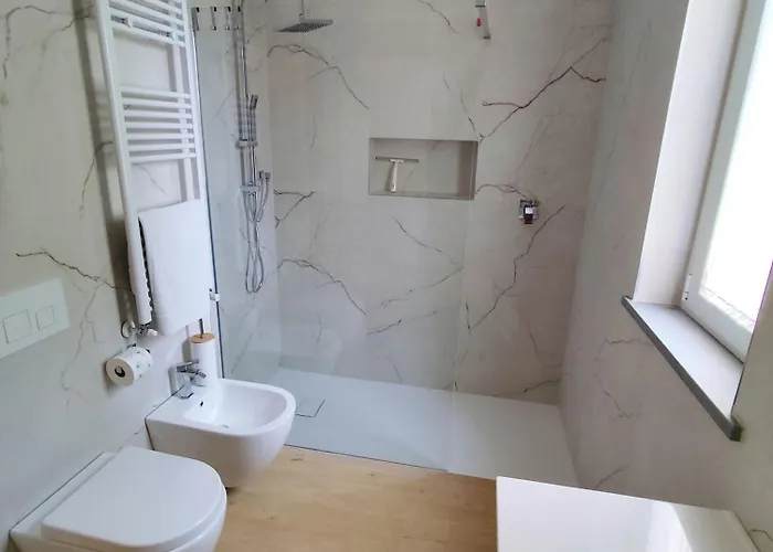 Casa Zenobia Специя